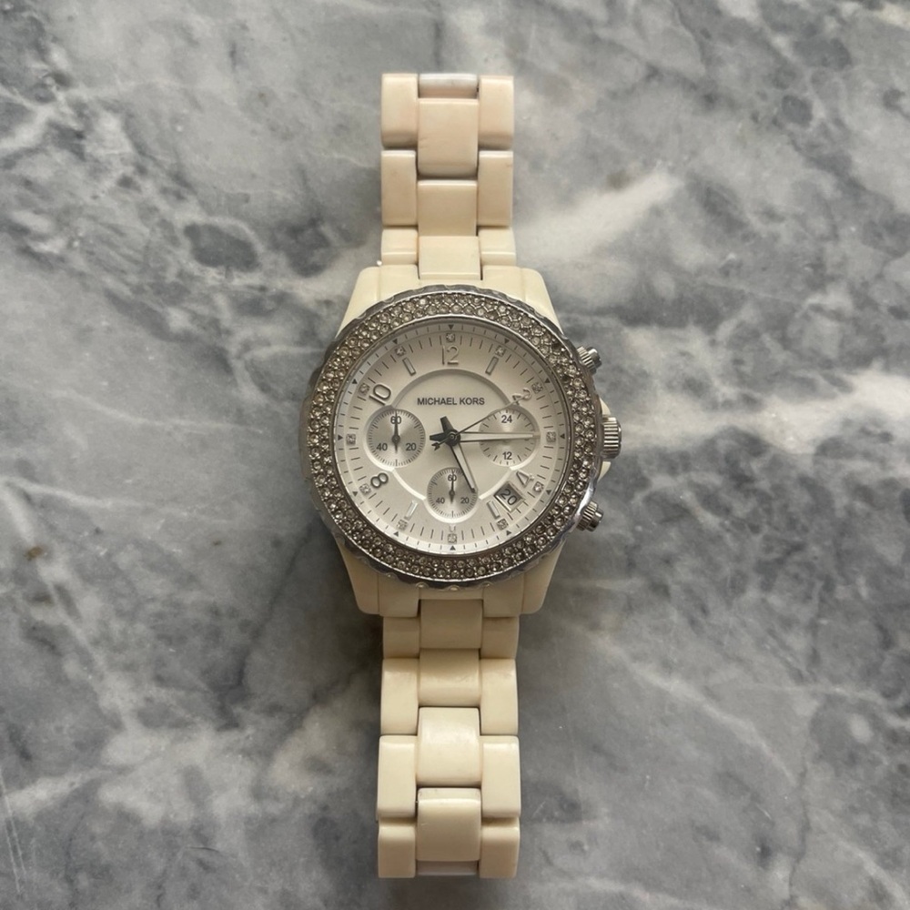 Michael Kors MK-5300 Chronograph Womens Wrist Watch White